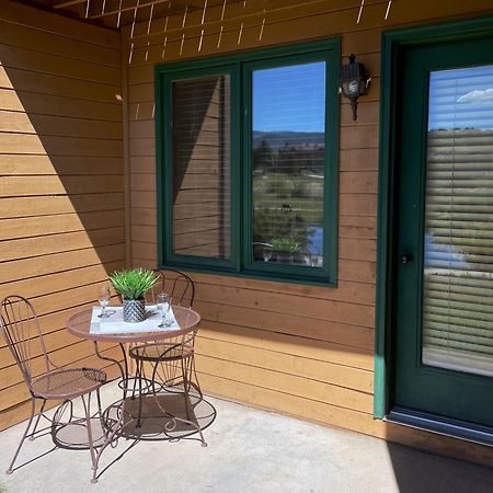 Апартаменты Relax, Adventure, Views, Amenities+Memories Грэнби Экстерьер фото