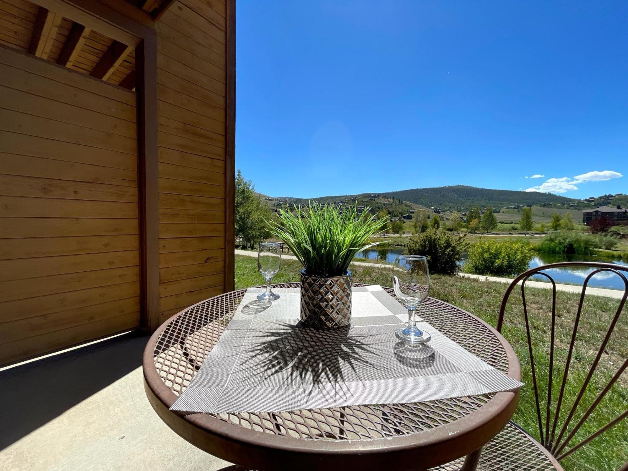 Апартаменты Relax, Adventure, Views, Amenities+Memories Грэнби Экстерьер фото